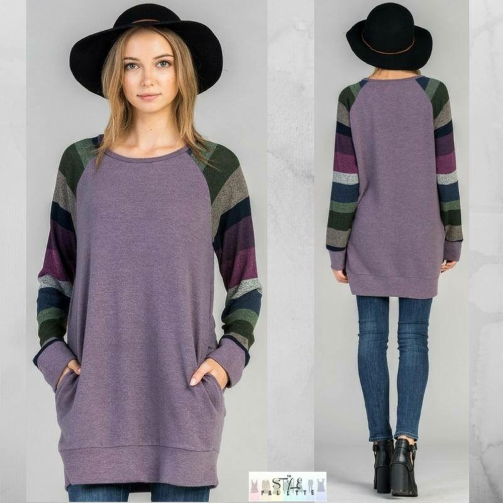 NWOT Bellamie top/tunic. Has pockets. Size Small.